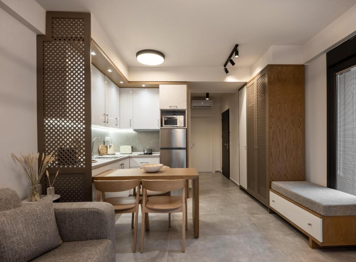 Iris Suites Nikiti Eksteriør bilde