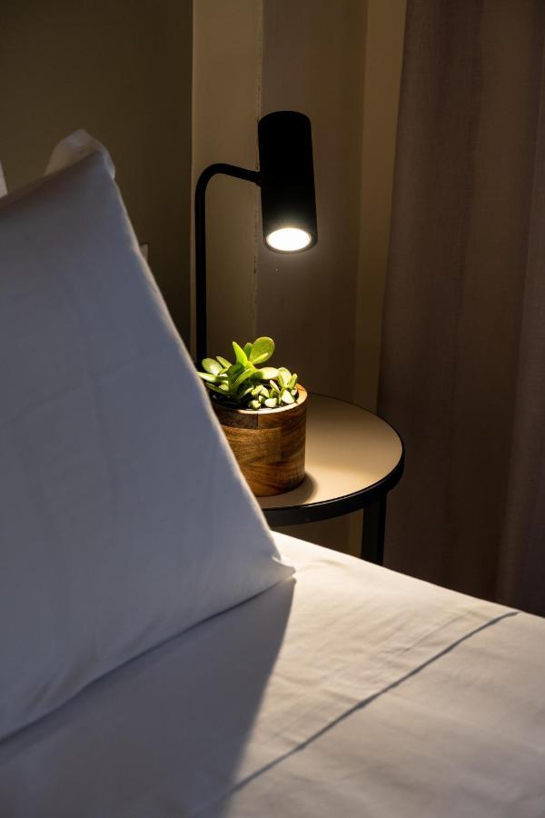 Iris Suites Nikiti Eksteriør bilde