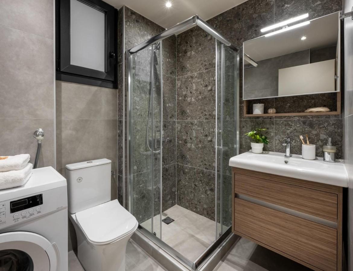Iris Suites Nikiti Eksteriør bilde